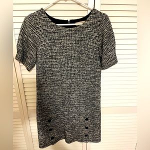Loft tweed dress, size 0. Short sleeve, detailed black buttons on bottom.